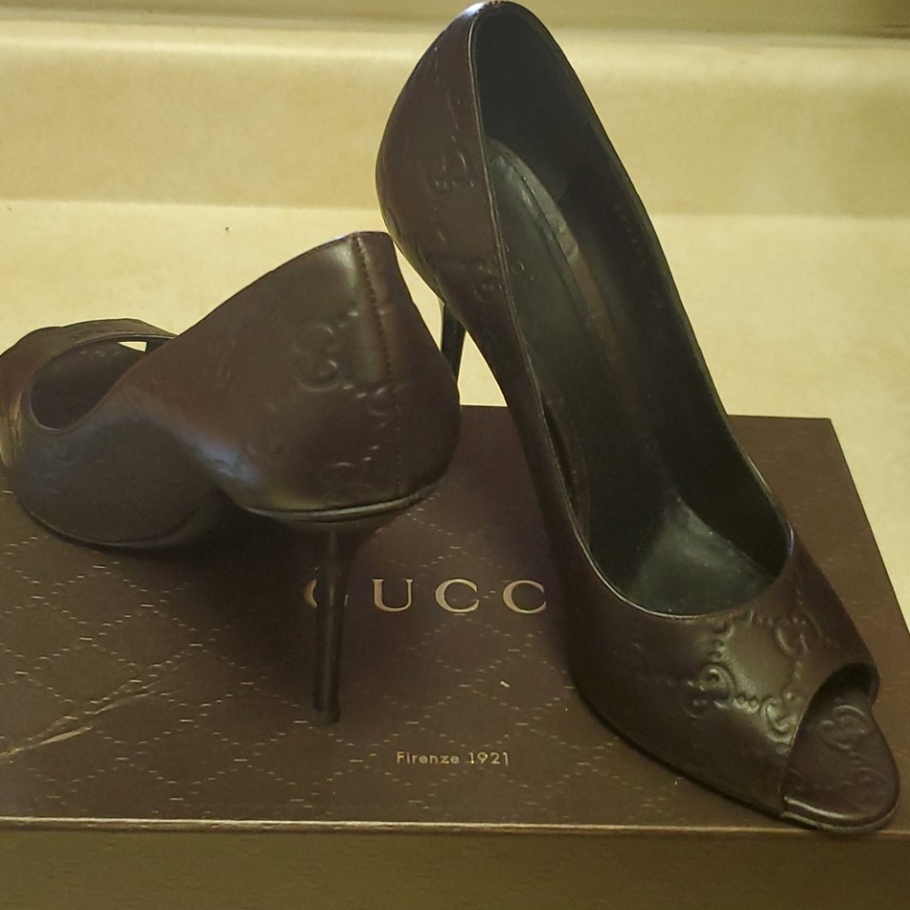 Gucci Shoes